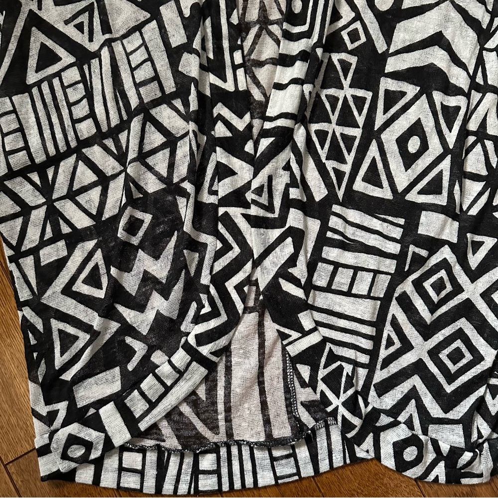 Boho pattern cardigan - Picture 3 of 6
